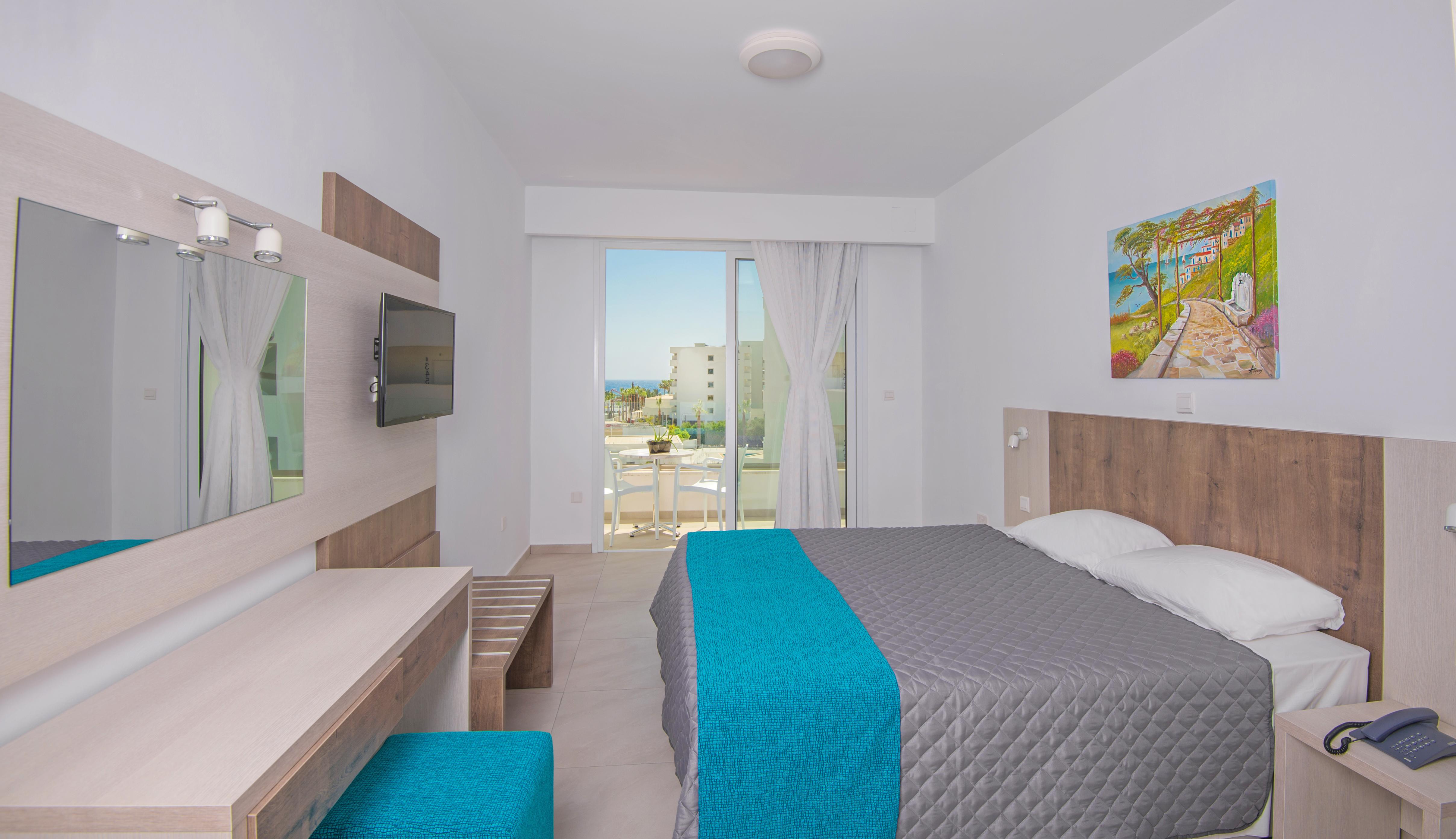 New Famagusta Hotel & Suites Ayia Napa Exterior foto