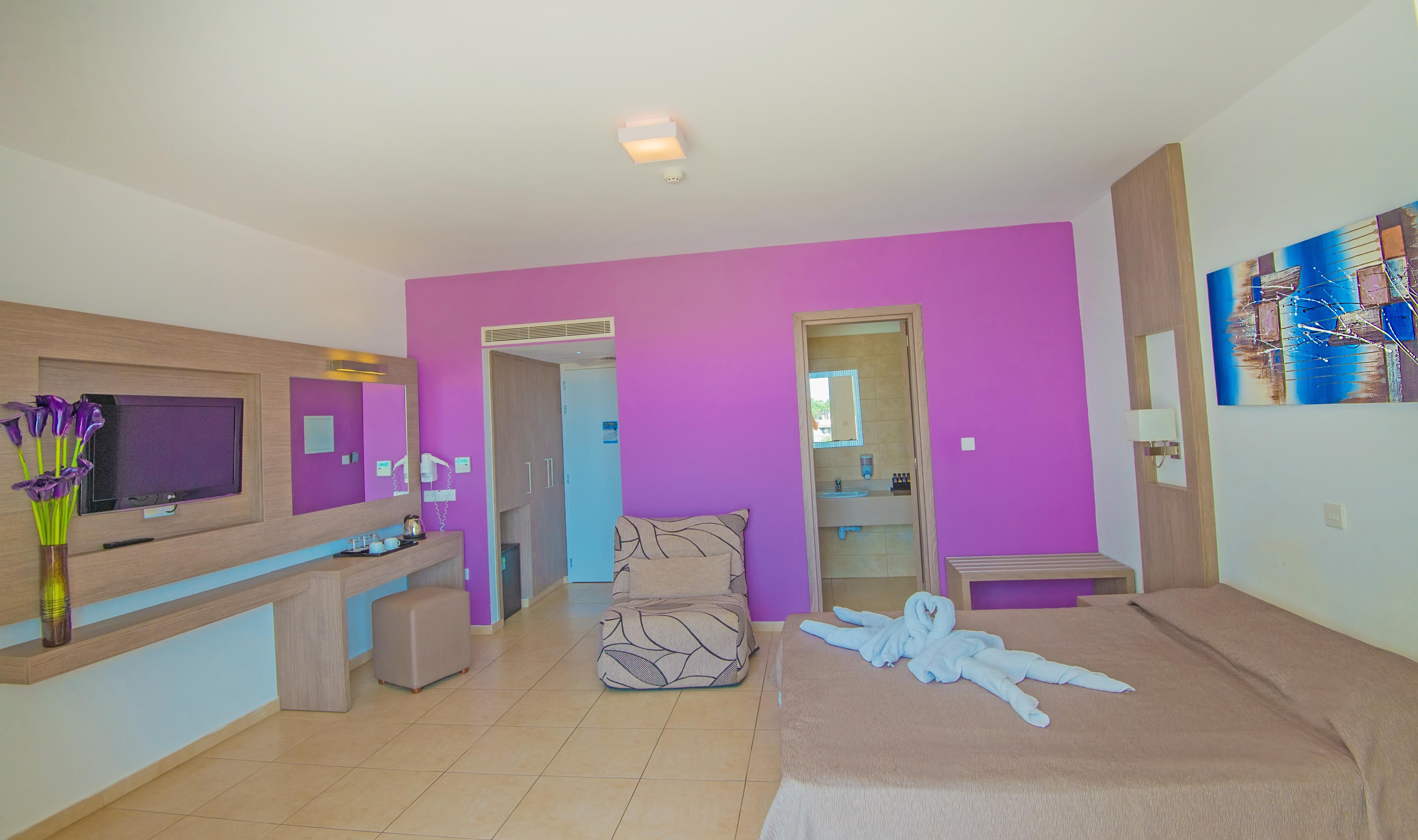New Famagusta Hotel & Suites Ayia Napa Exterior foto