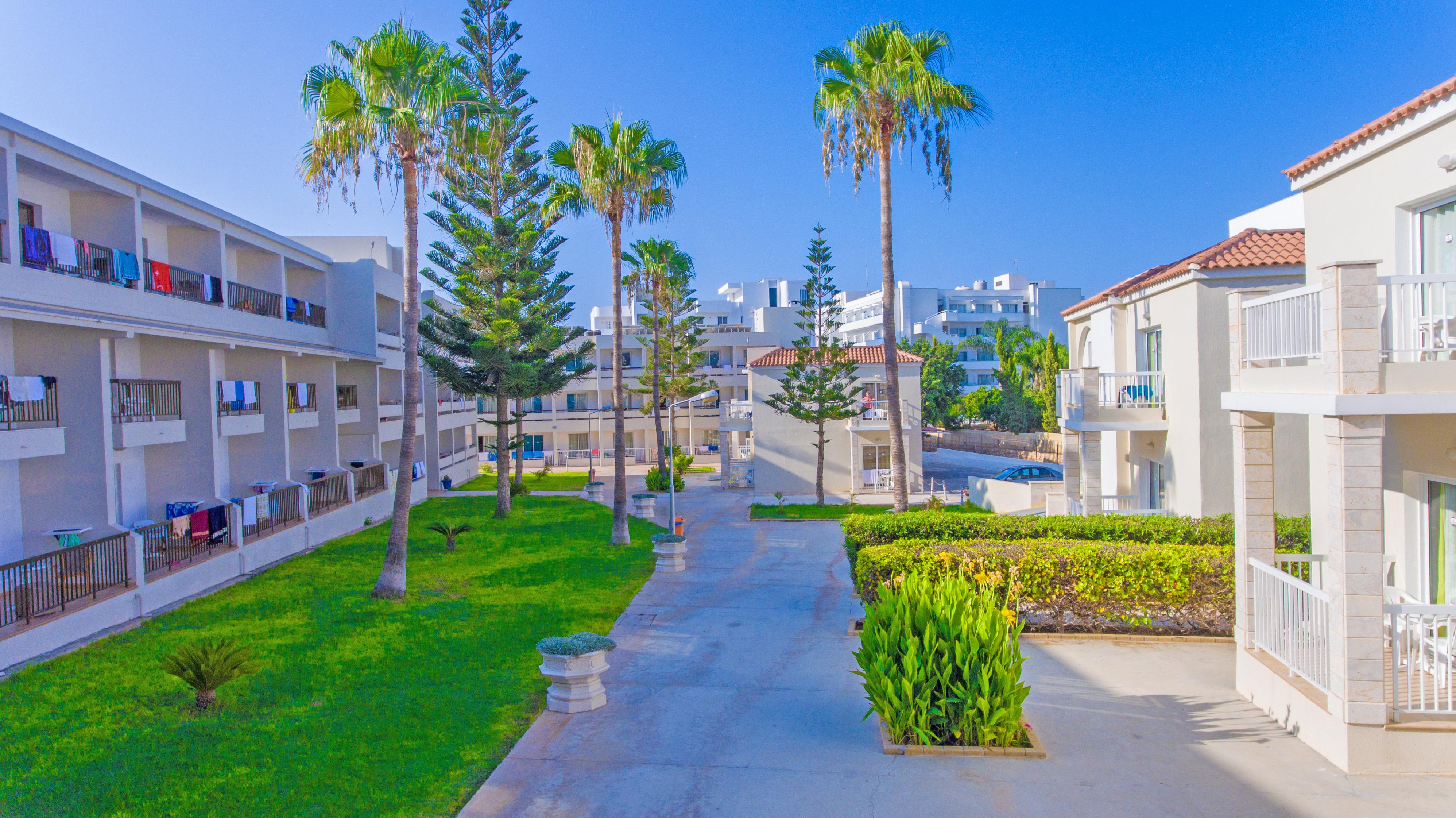 New Famagusta Hotel & Suites Ayia Napa Exterior foto