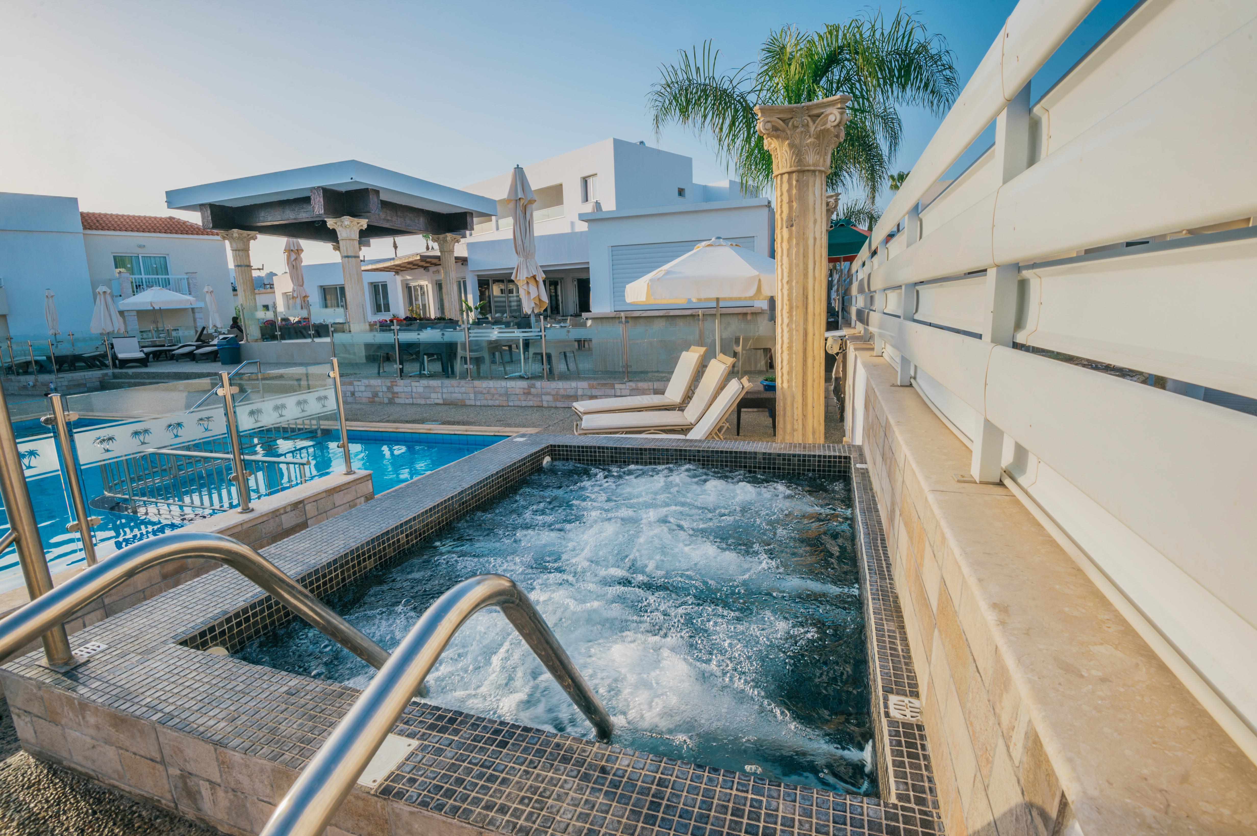 New Famagusta Hotel & Suites Ayia Napa Exterior foto