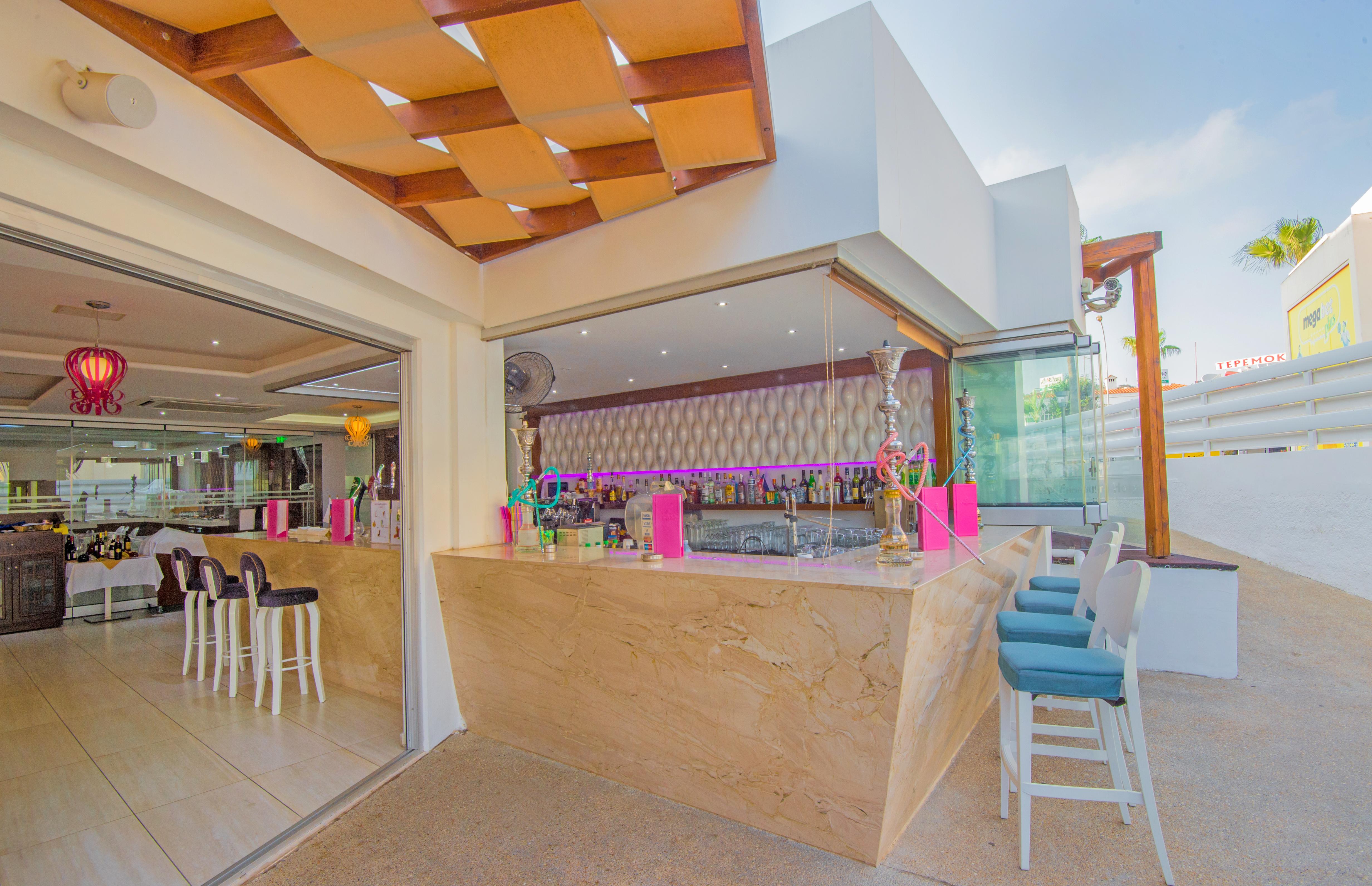 New Famagusta Hotel & Suites Ayia Napa Exterior foto